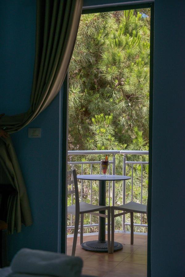 Hotel Andi Durrës 외부 사진