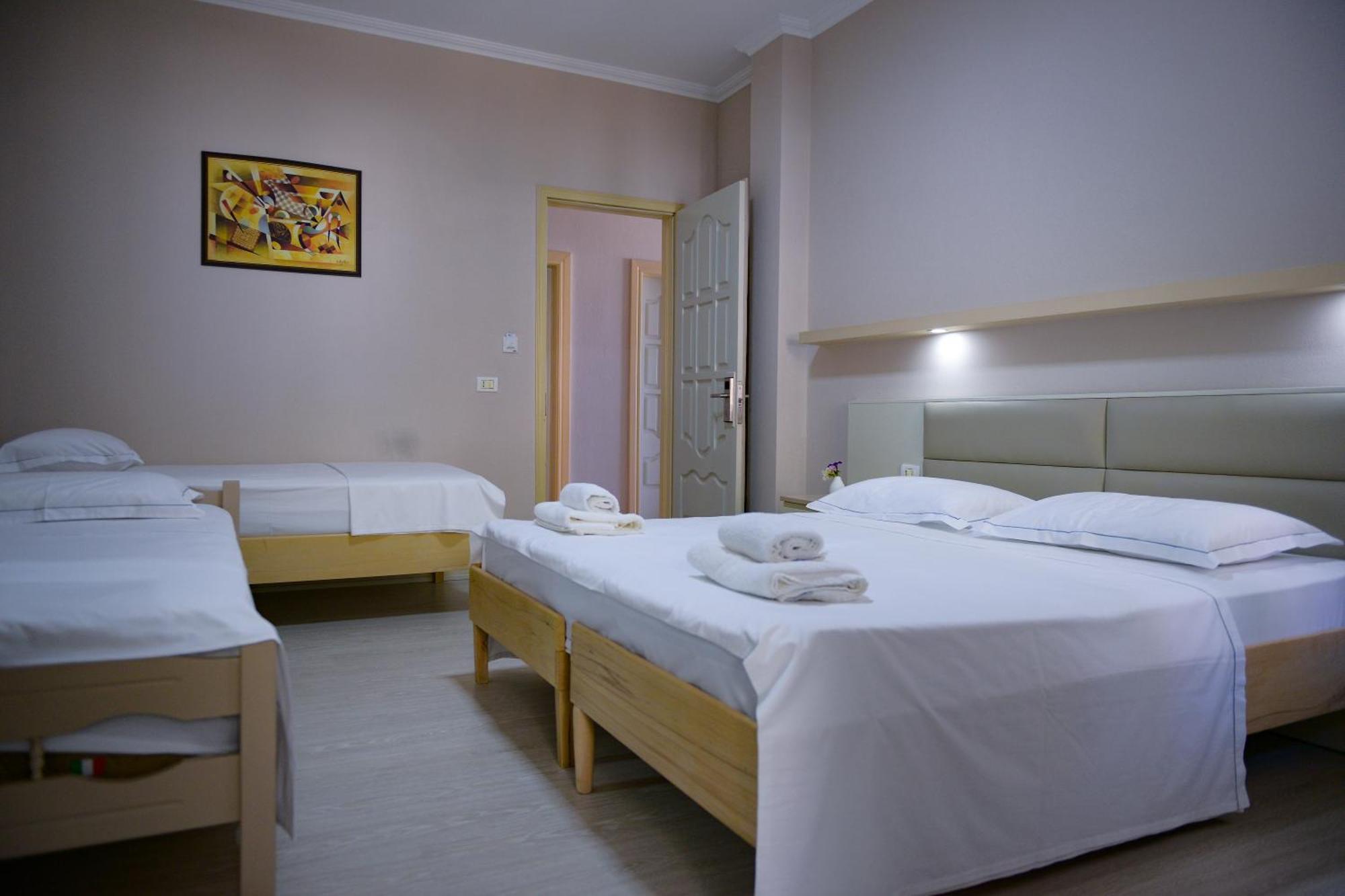 Hotel Andi Durrës 외부 사진