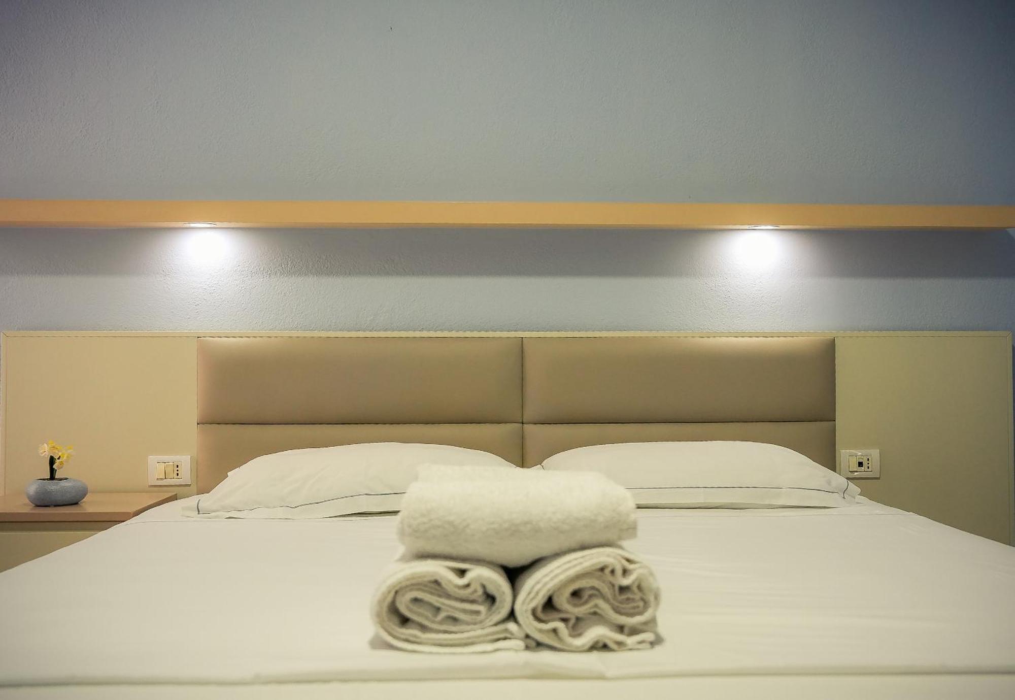 Hotel Andi Durrës 외부 사진